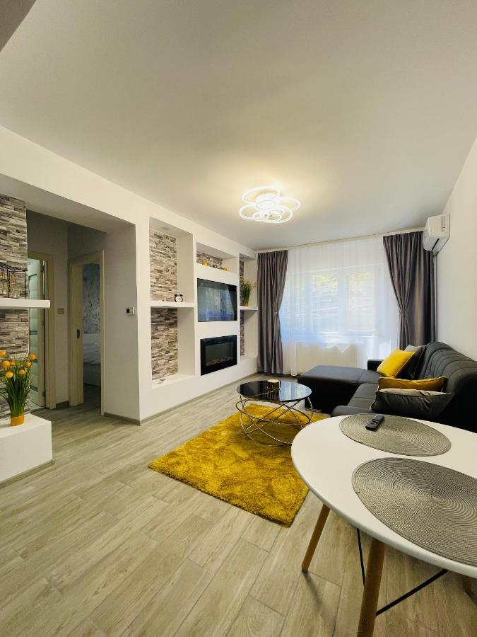 Timisoara Central Apartment New Parking !! Экстерьер фото